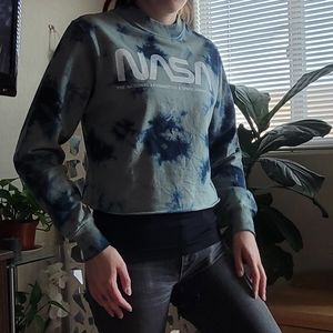 Tie-dye NASA cropped crue neck sweatshirt